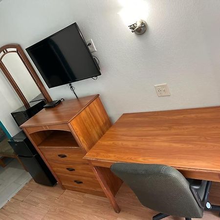 Hotel 2 Double Bed Studio 109 & Hot Tub 리빙스턴 외부 사진